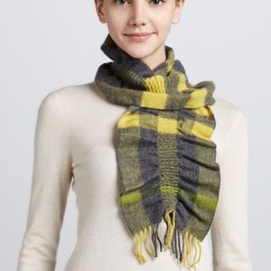 Burberry Ruched Check Scarf in Lemon
